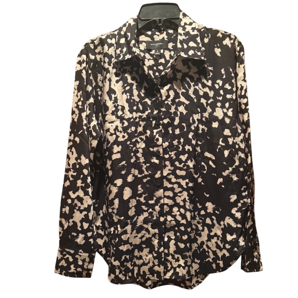 Banana Republic Factory Women's Button Front Blouse in Black & Taupe Small